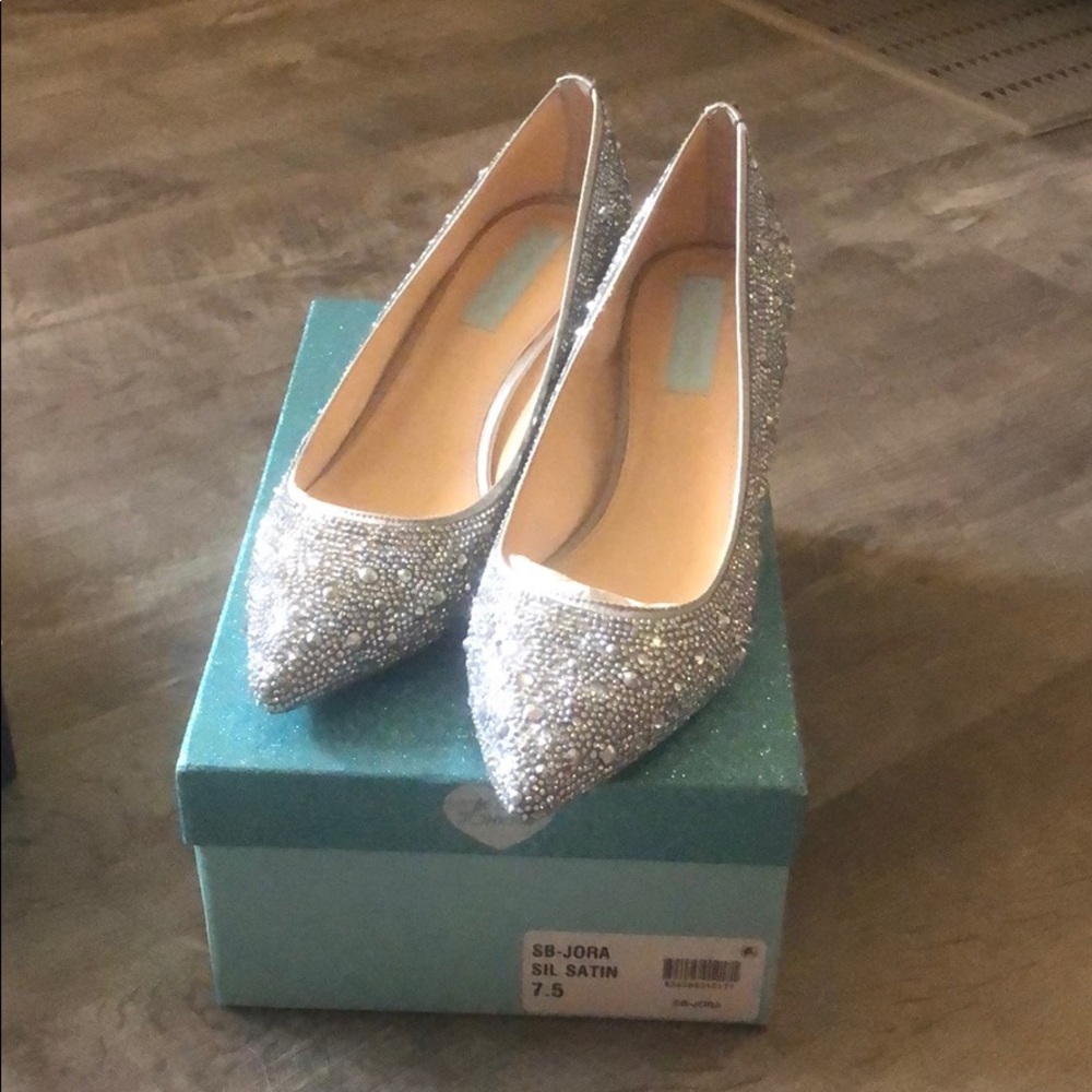 Blue By Betsey Johnson SB-Joe’s Heel